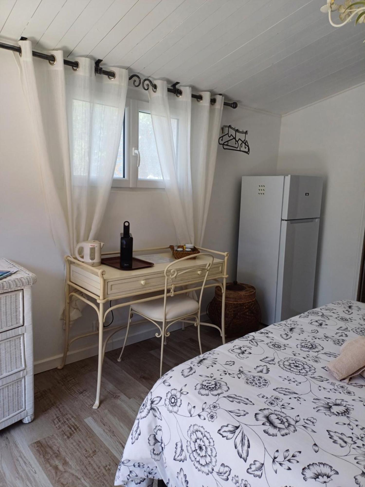 Bed and Breakfast Margaux Le Plan-de-la-Tour Exterior foto